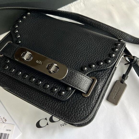 🖤🩶Coach Swagger Saddle / Shoulder Bag Black w/ Rivets & Gunmetal Hardware $400 - Picture 10 of 17